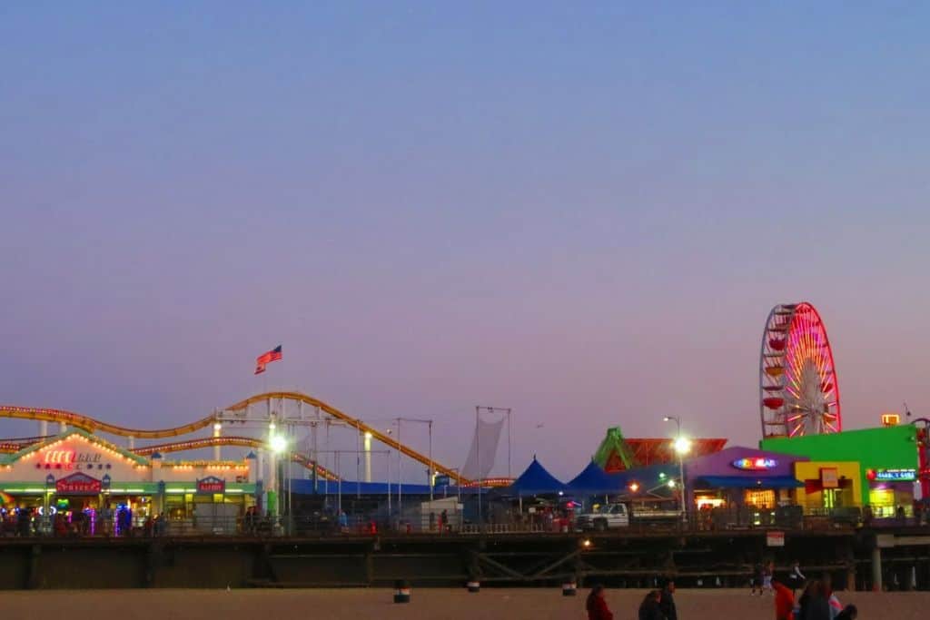 The rides on the Santa Monica Pier at night.